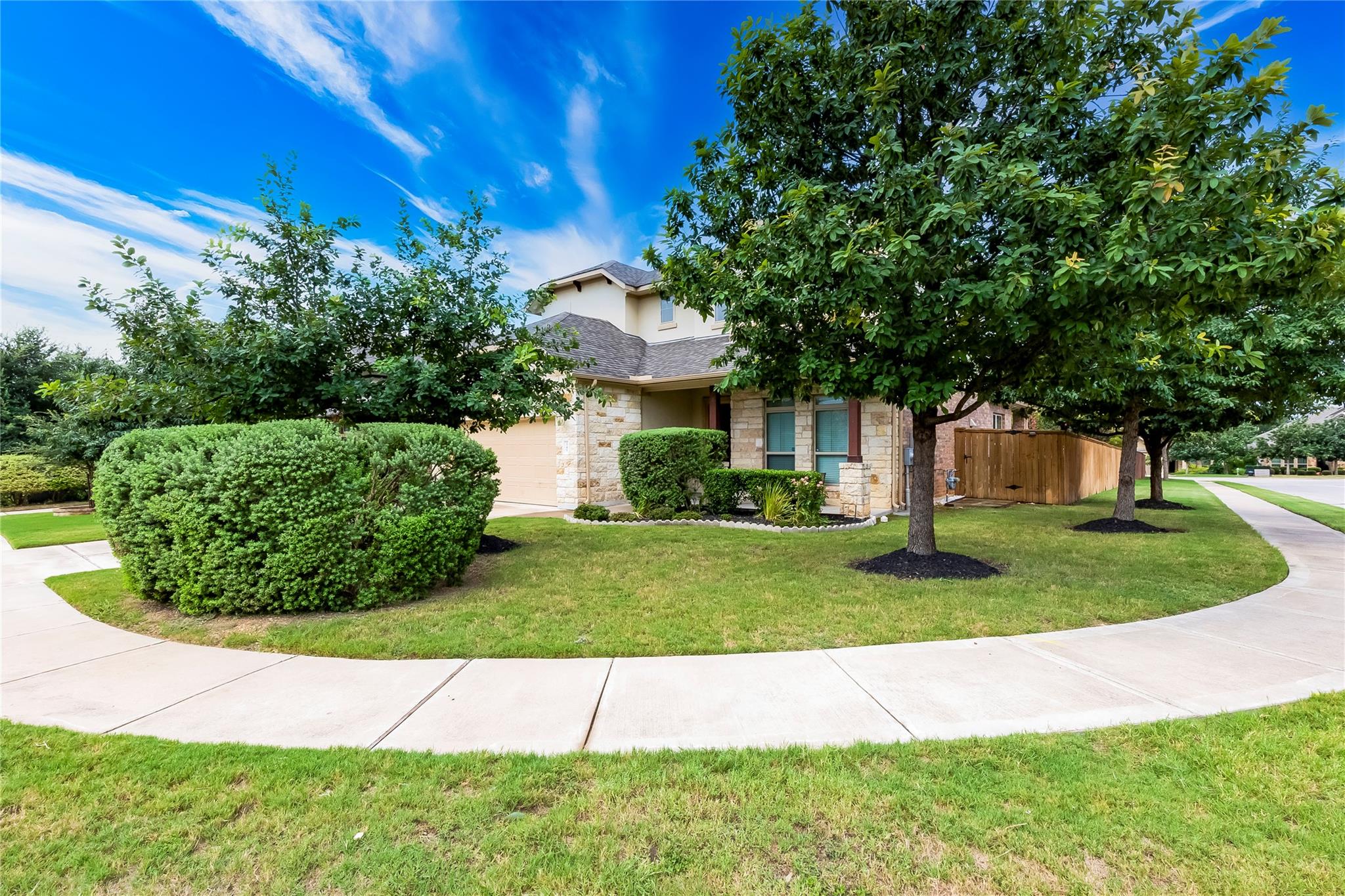 345 Fort Cobb Way Property Photo 4