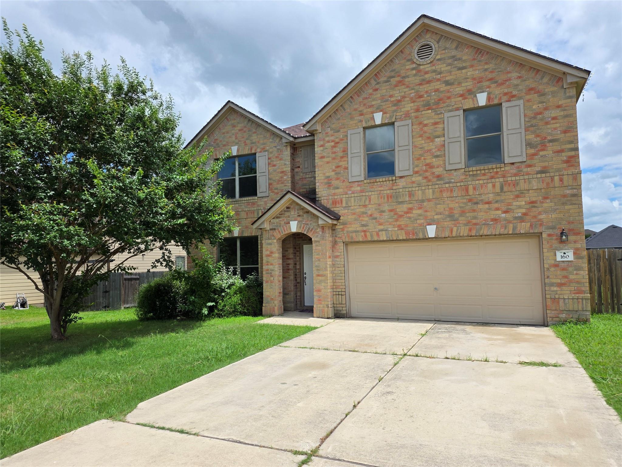 160 Mistletoe Ln Property Photo 1