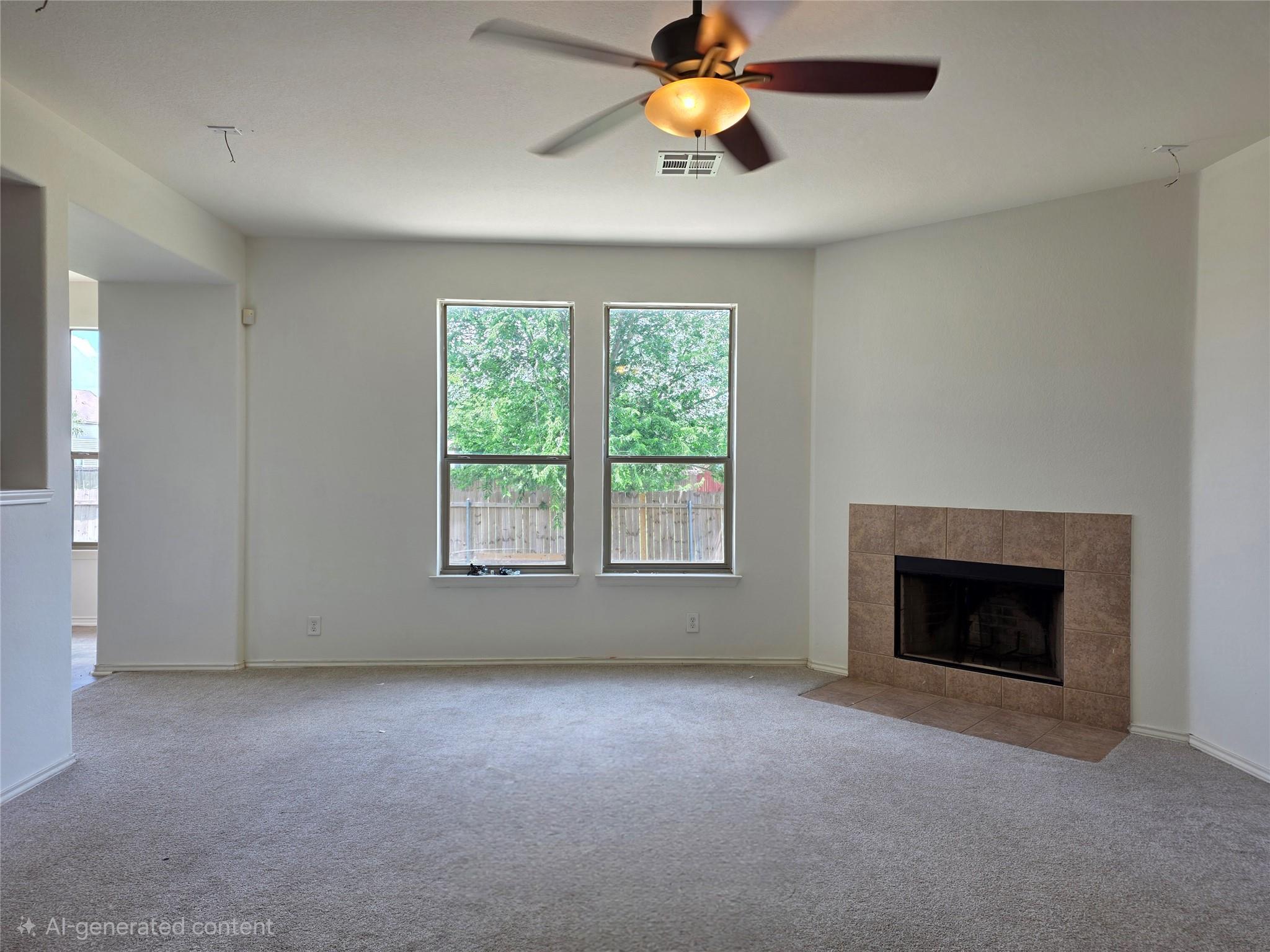 160 Mistletoe Ln Property Photo 6