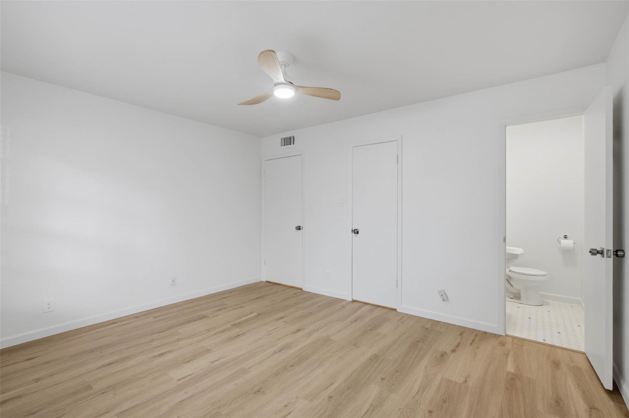 300 Crockett St #119 Property Photo 14