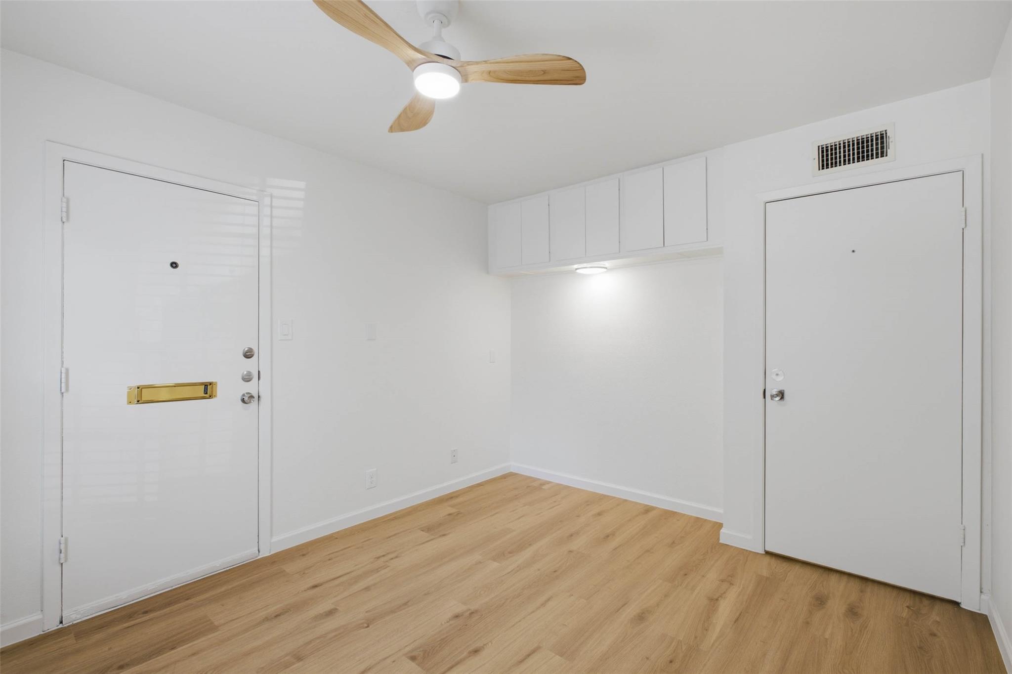 300 Crockett St #119 Property Photo 18