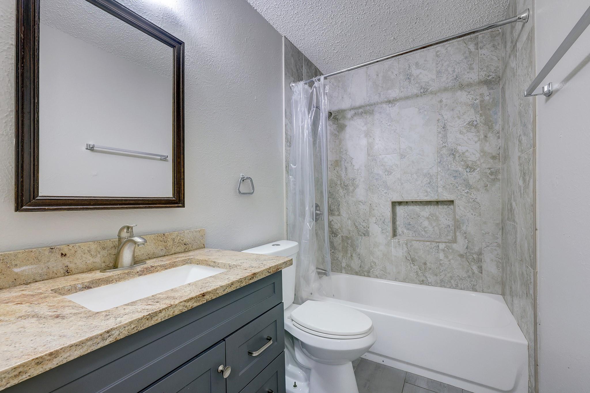 6300 Capriola Dr Property Photo 13