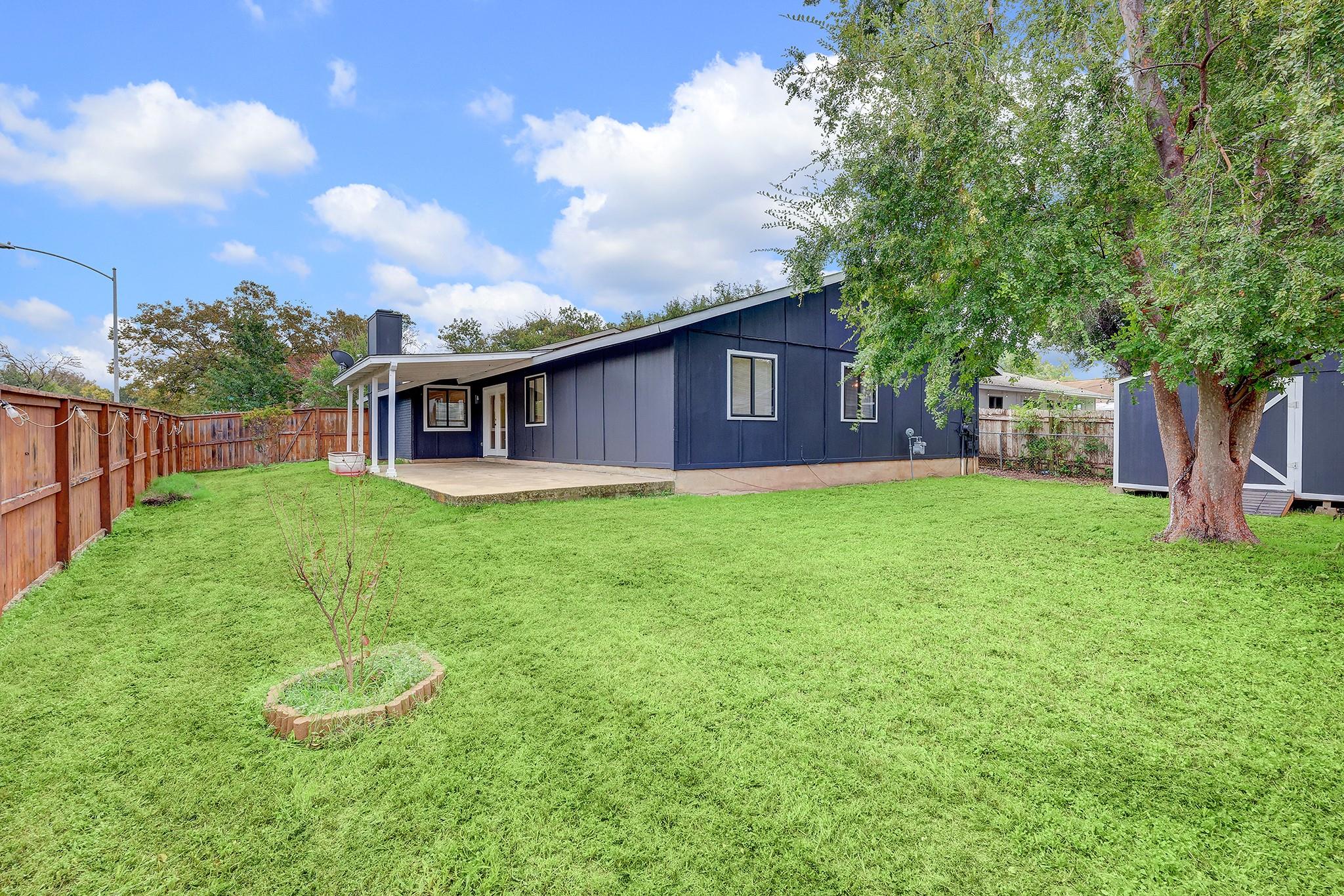 6300 Capriola Dr Property Photo 23