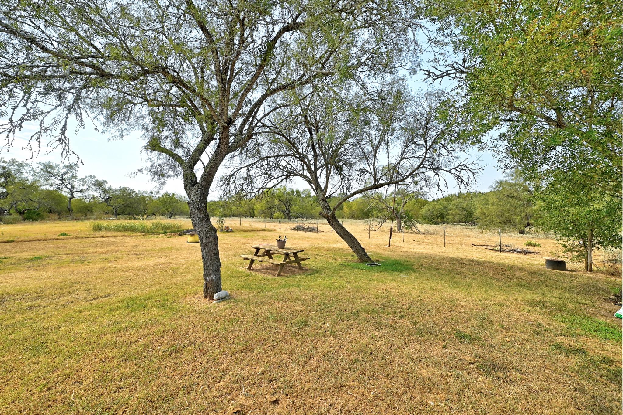 311 Salt Lake Rd Property Photo 20