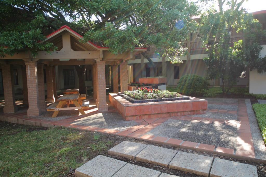 12325 Hymeadow Bdg 2 Dr #201 Property Photo 3