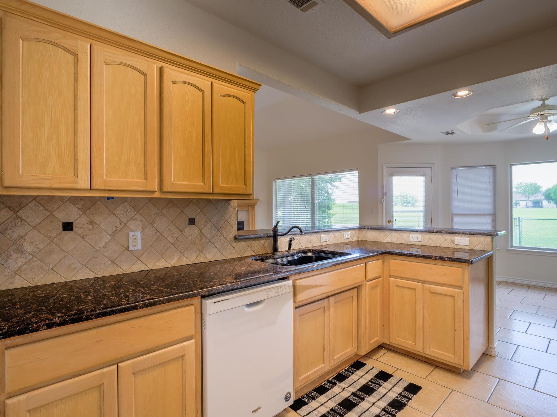 408 Spyglass St Property Photo 12