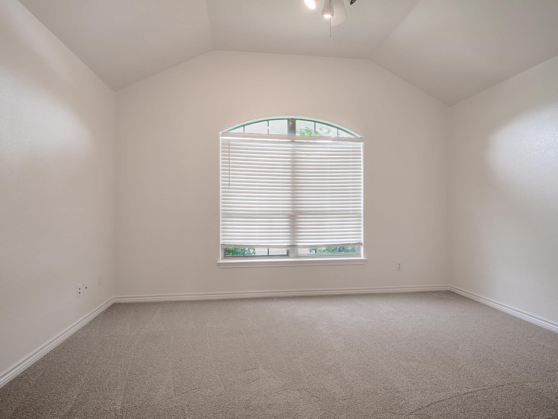 408 Spyglass St Property Photo 21
