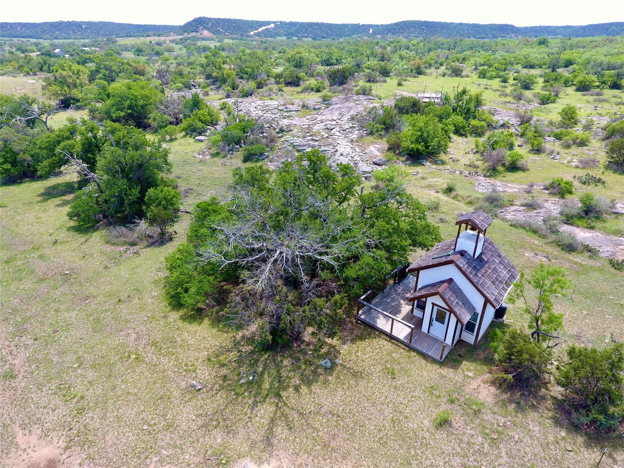 2655 Welgehausen Rd Property Photo