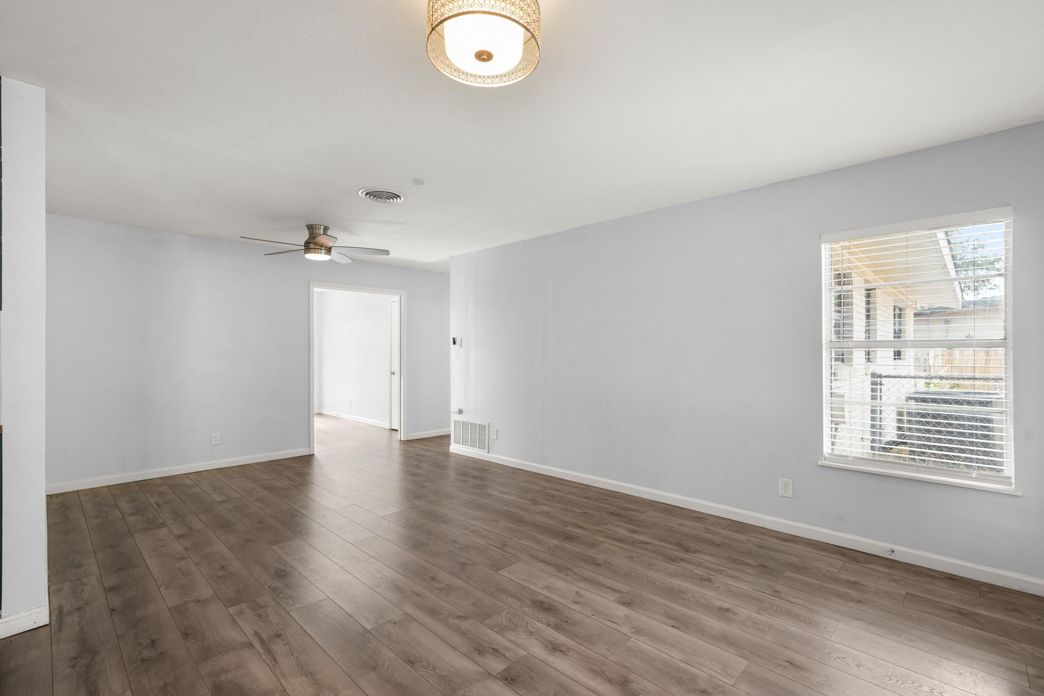 11702 Oak Trl Property Photo 9