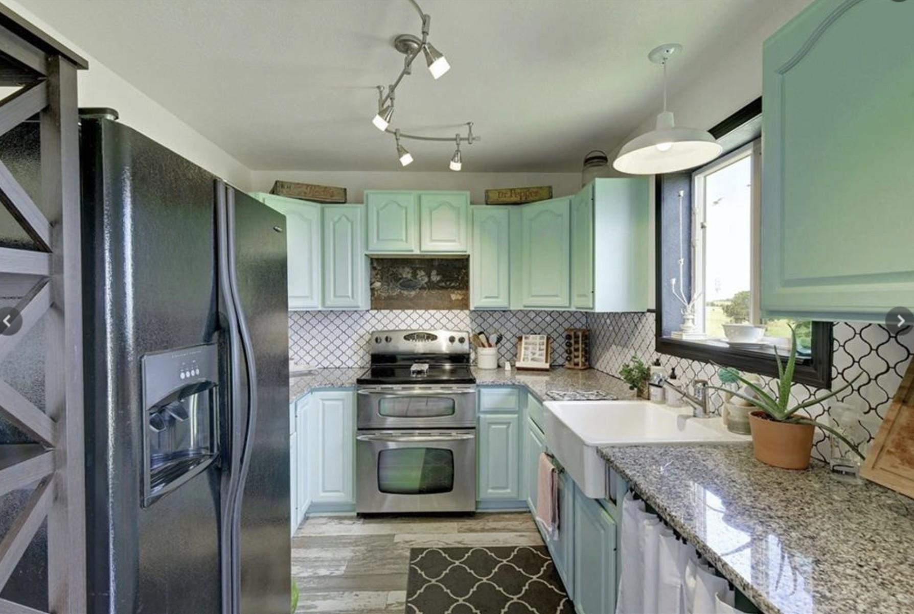 1150 Cr 405 None Property Photo 9