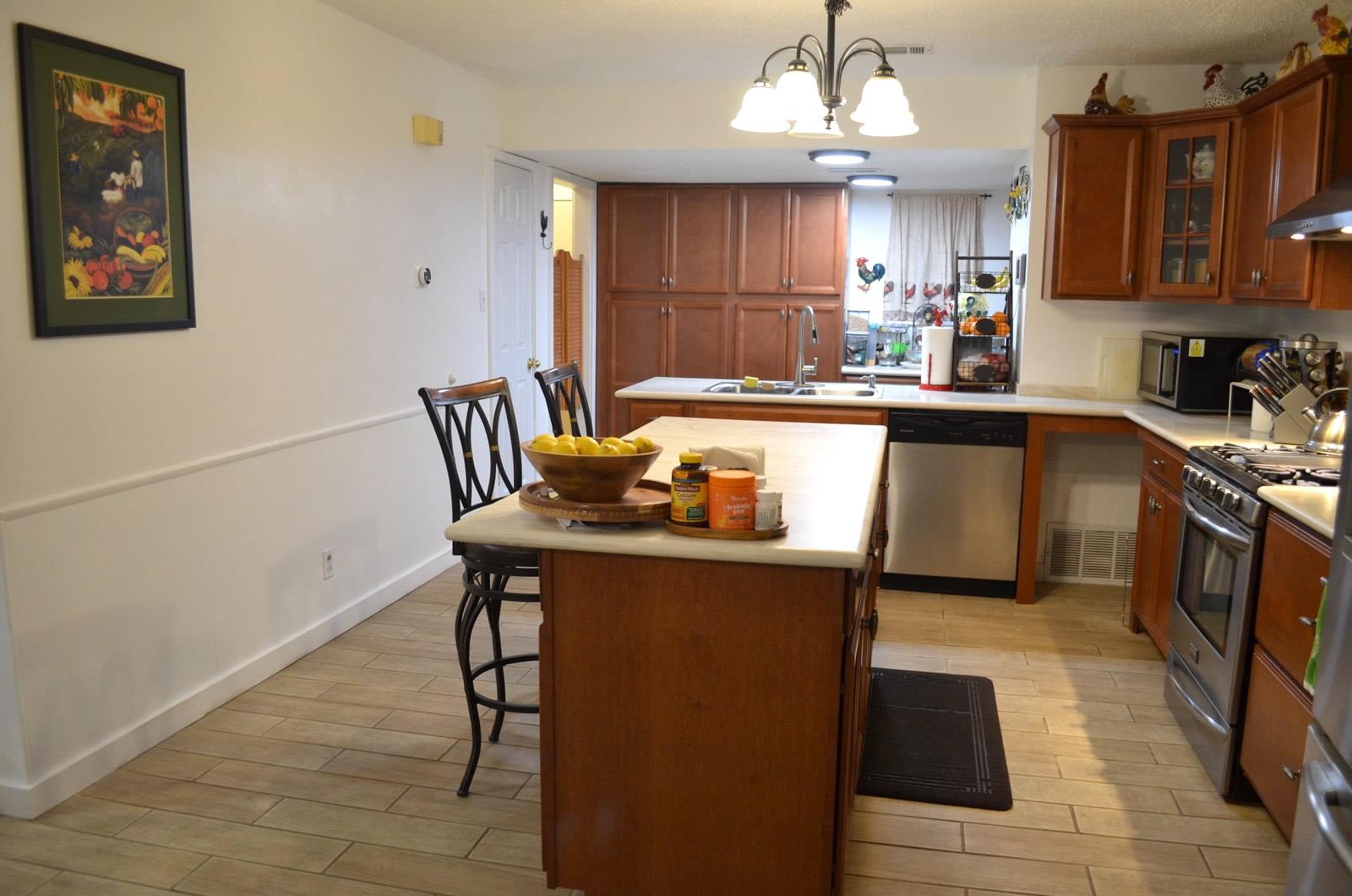 907 Pepperell Ct Property Photo 19