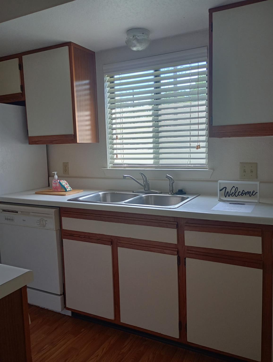 728 W San Antonio St #108 B Property Photo 1
