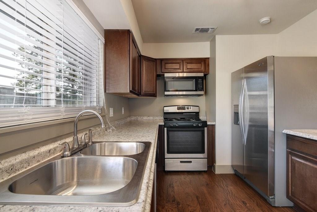 9415 Quail Meadow Dr Property Photo 31