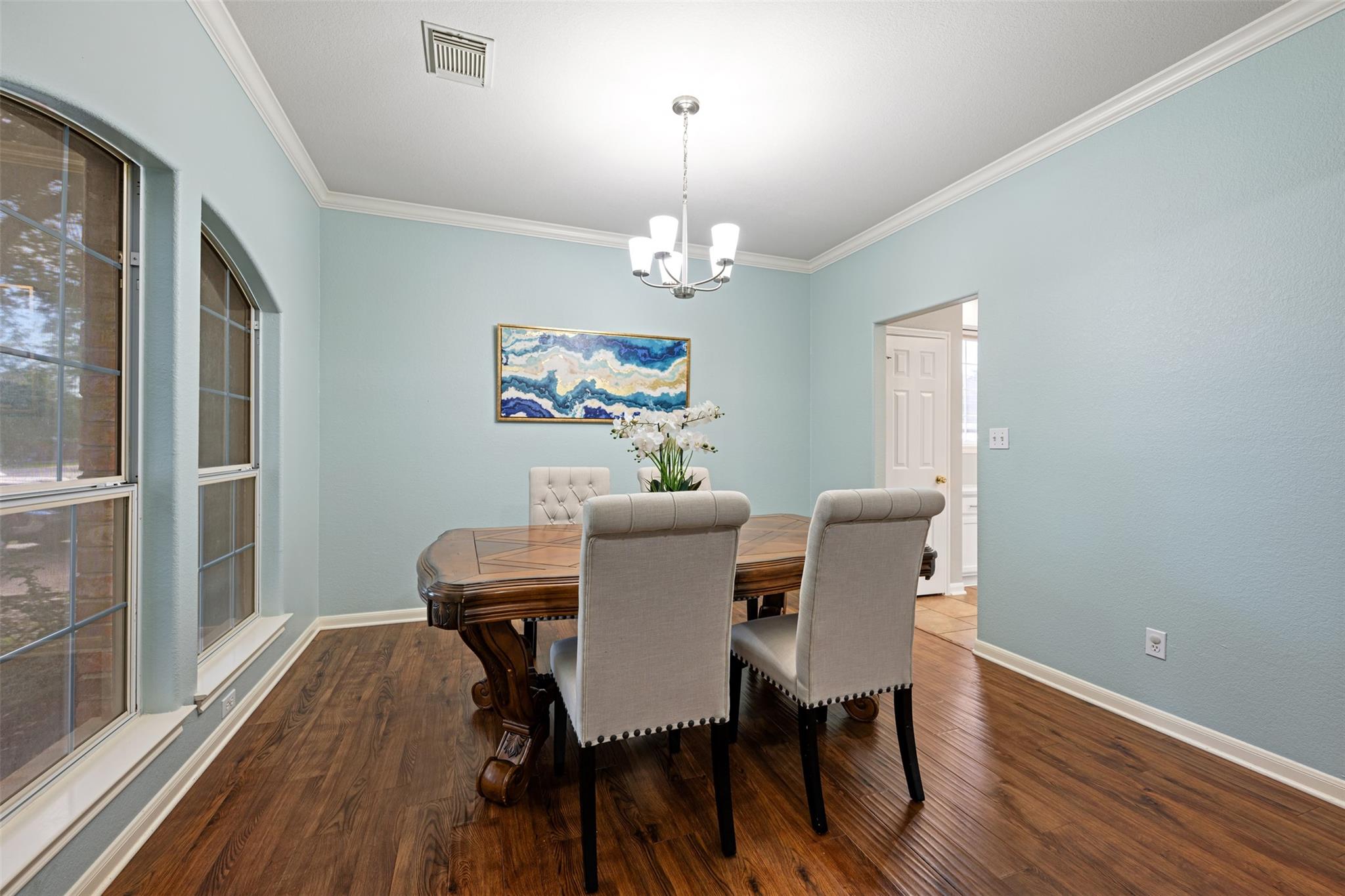 4435 Hunters Lodge Dr Property Photo 6