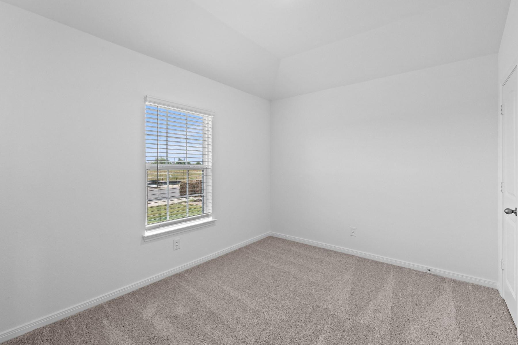 314 Low Pasture Trl Property Photo 8