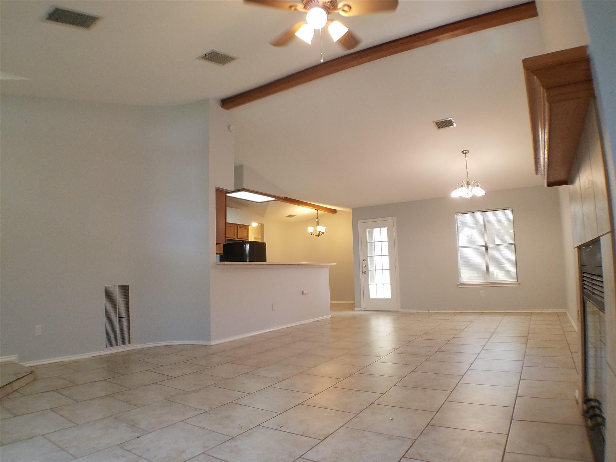 8310 Los Ranchos Dr Property Photo 7