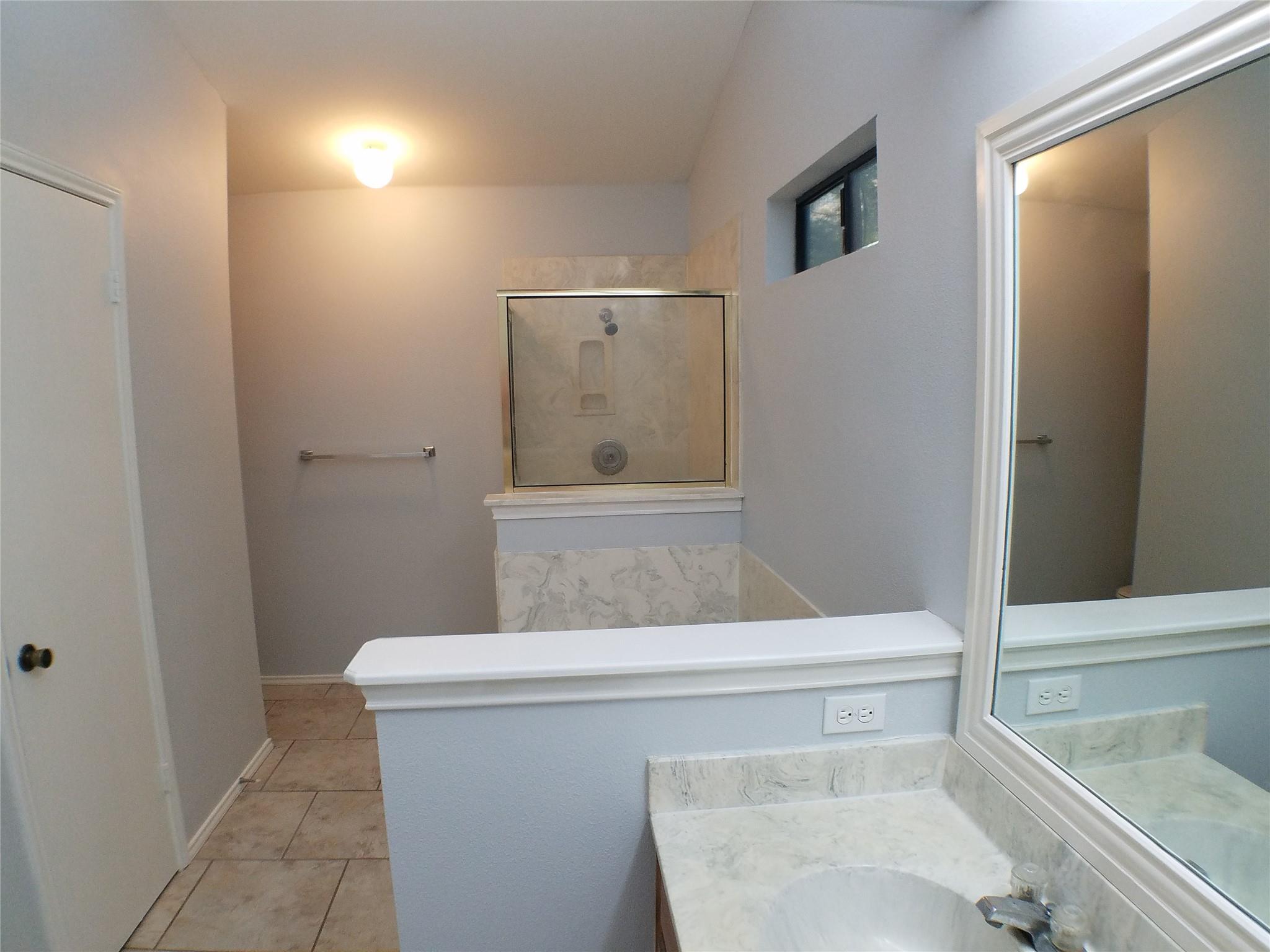 8310 Los Ranchos Dr Property Photo 18