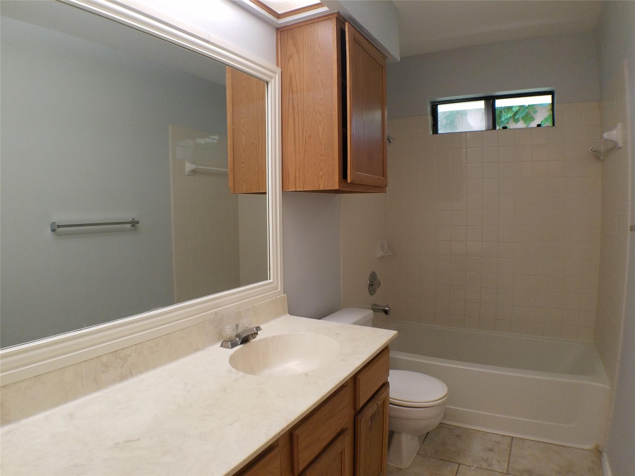 8310 Los Ranchos Dr Property Photo 23