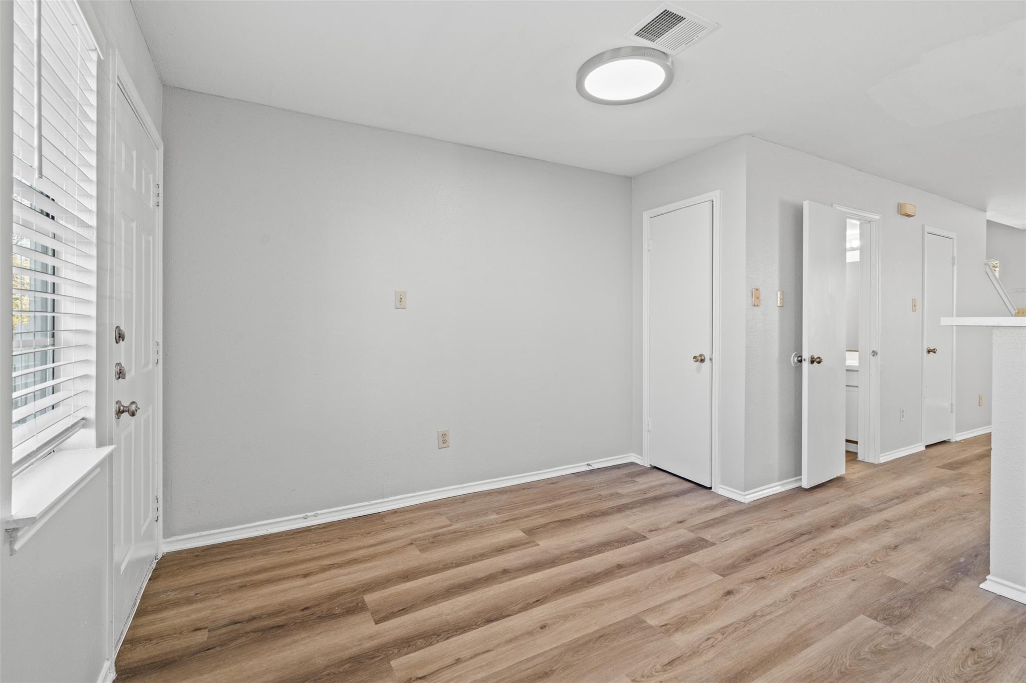 1823 River Crossing Cir #c Property Photo 13