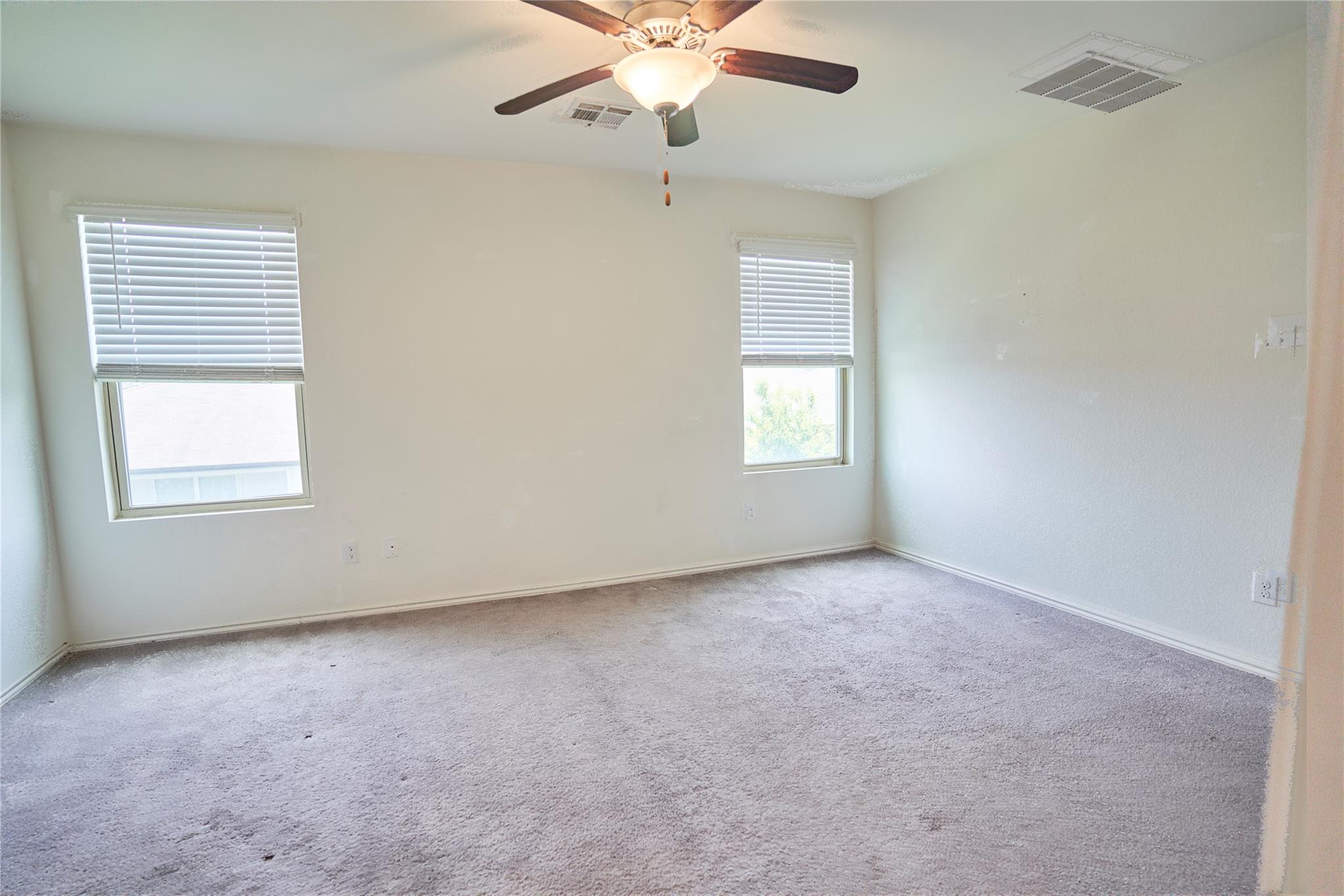 105 Comet Dr Property Photo 7