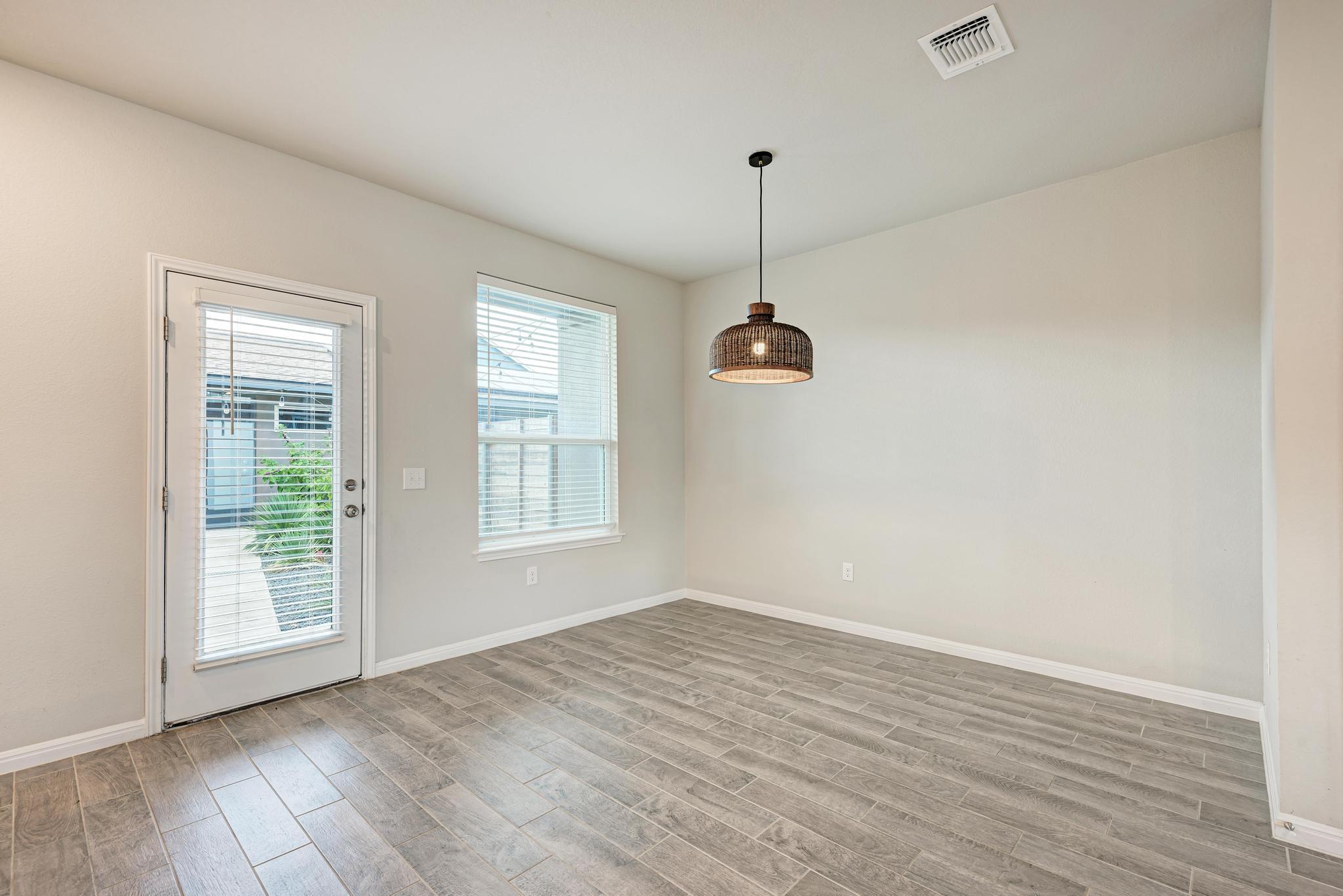 5408a Baythorne Dr Property Photo 23