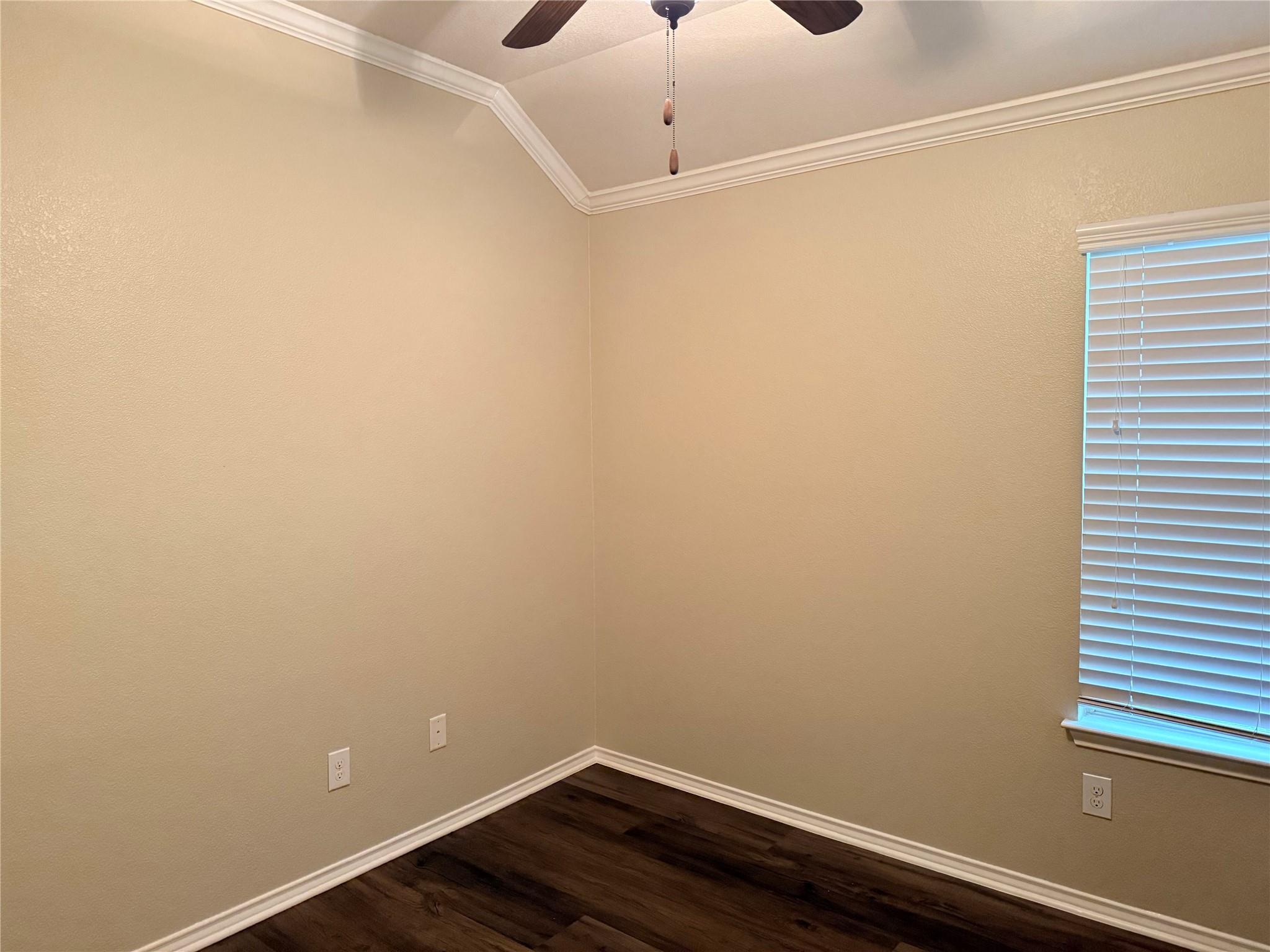 1704 Tranquility Ln Property Photo 3