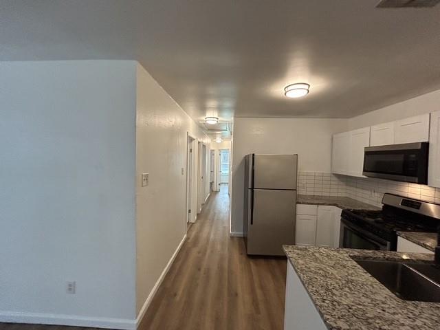 1118 E Brookswood Ave #a Property Photo 3