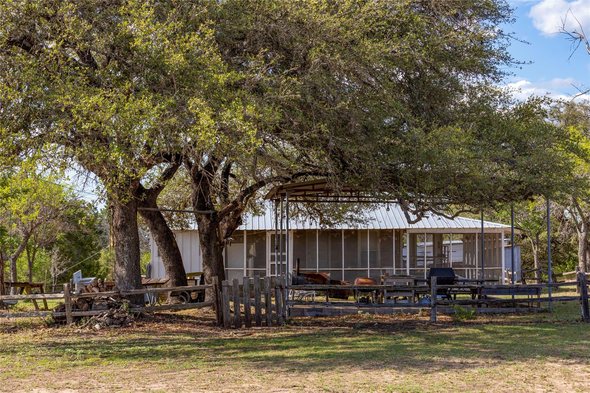 9939 County Road 404 None Property Photo 22