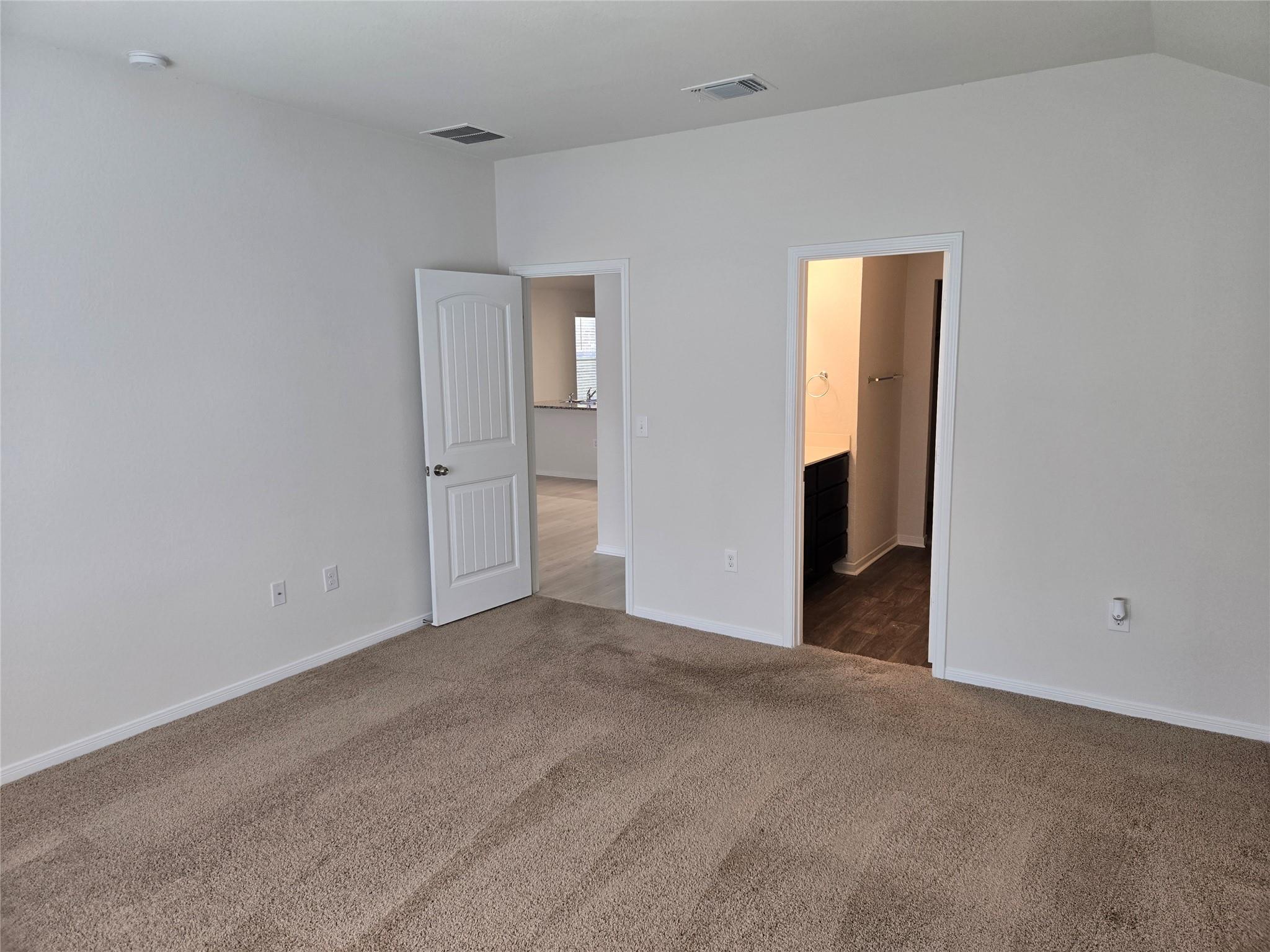 3505 Ortman Dr Property Photo 4