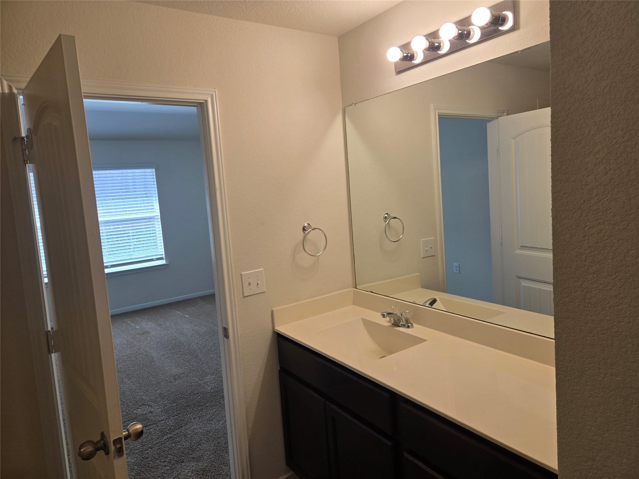 3505 Ortman Dr Property Photo 6