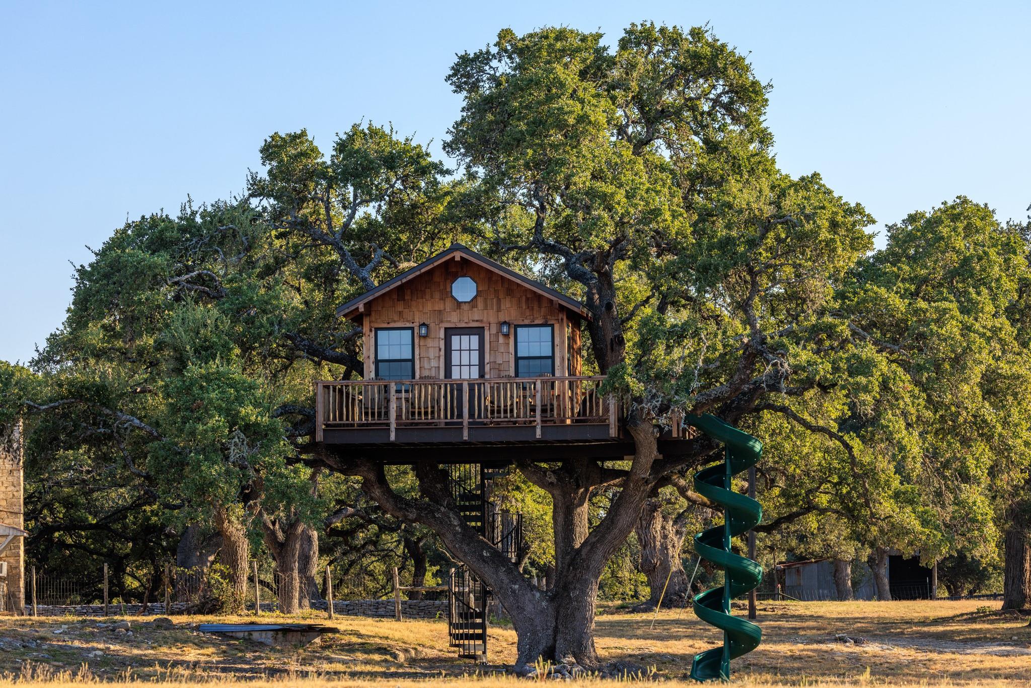 5801 Mount Gainor Rd Property Photo 5