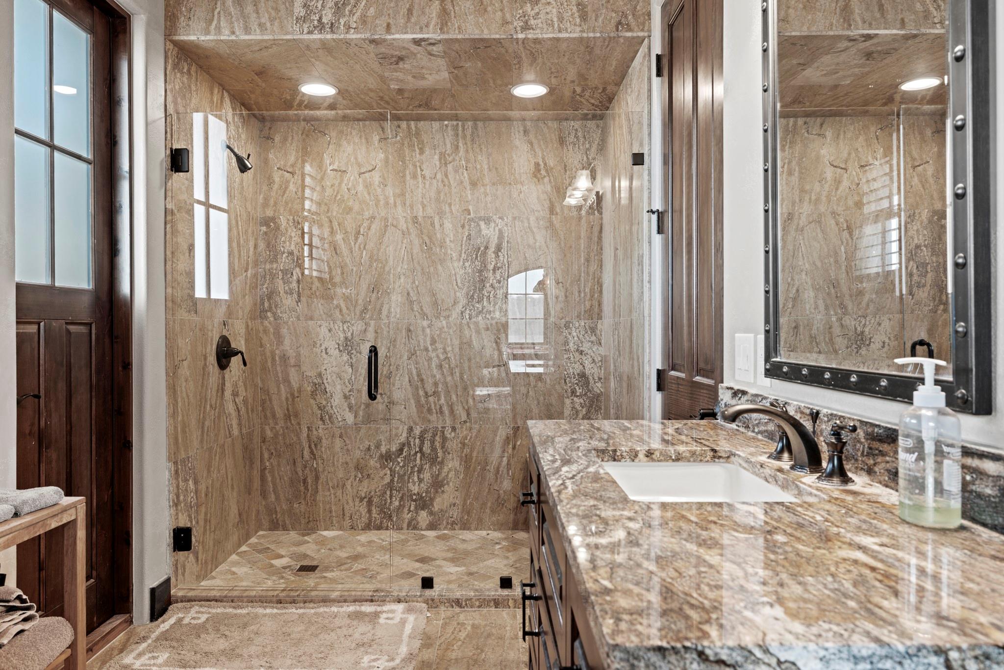 5801 Mount Gainor Rd Property Photo 21