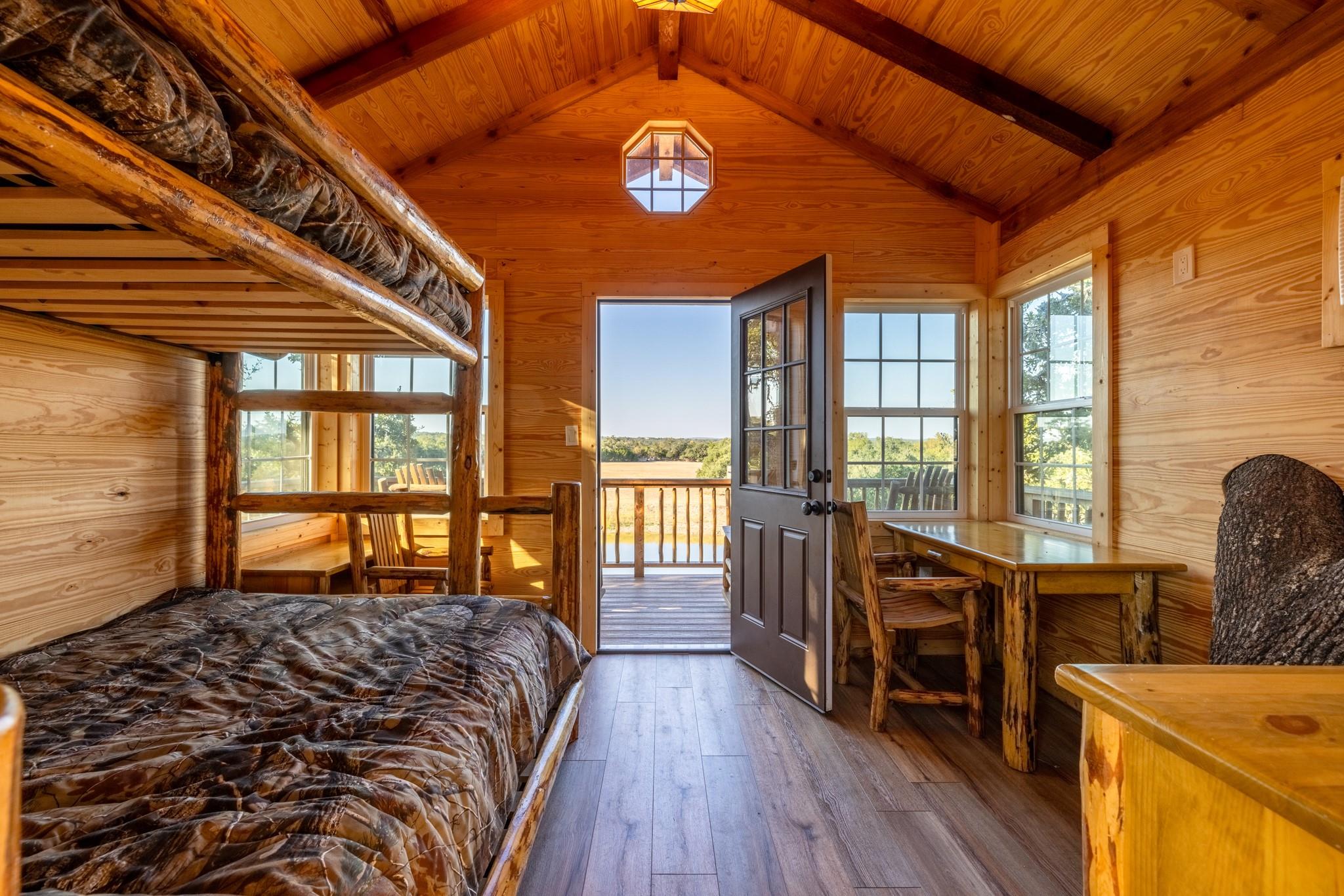 5801 Mount Gainor Rd Property Photo 26