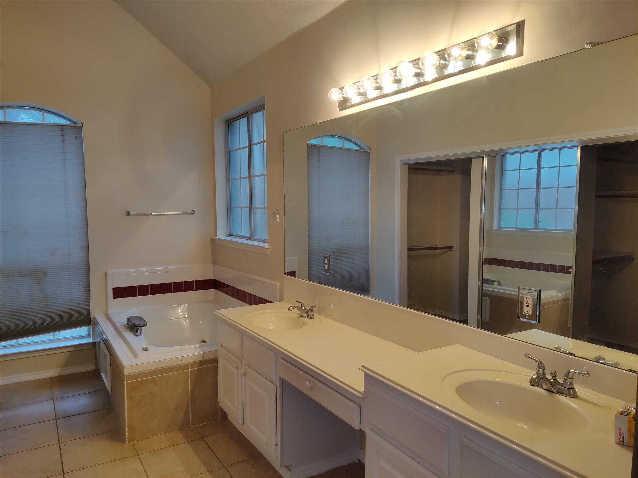 13312 Chasewood Cv Property Photo 12