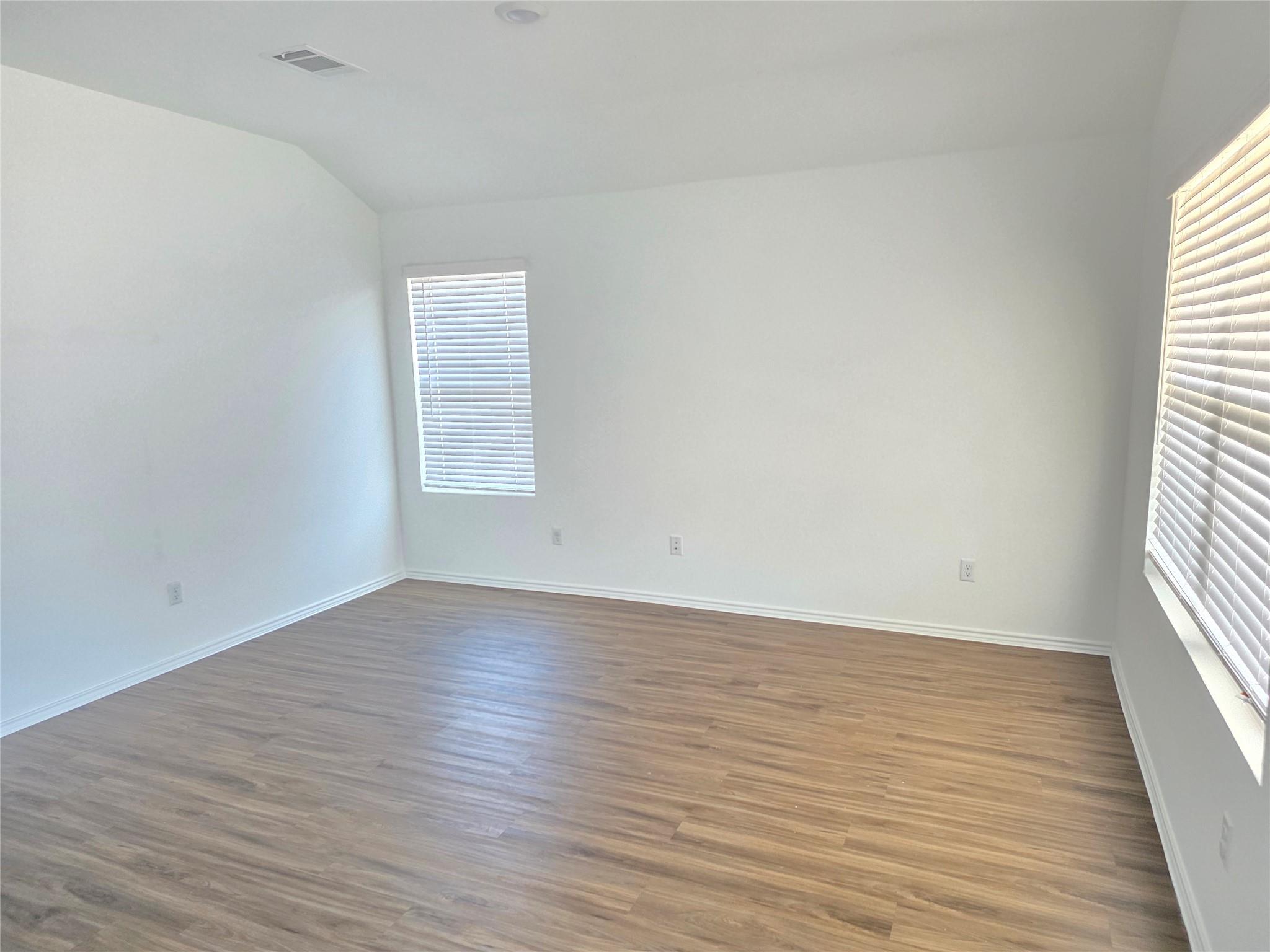 3305 Dusted Daisey St Property Photo 13