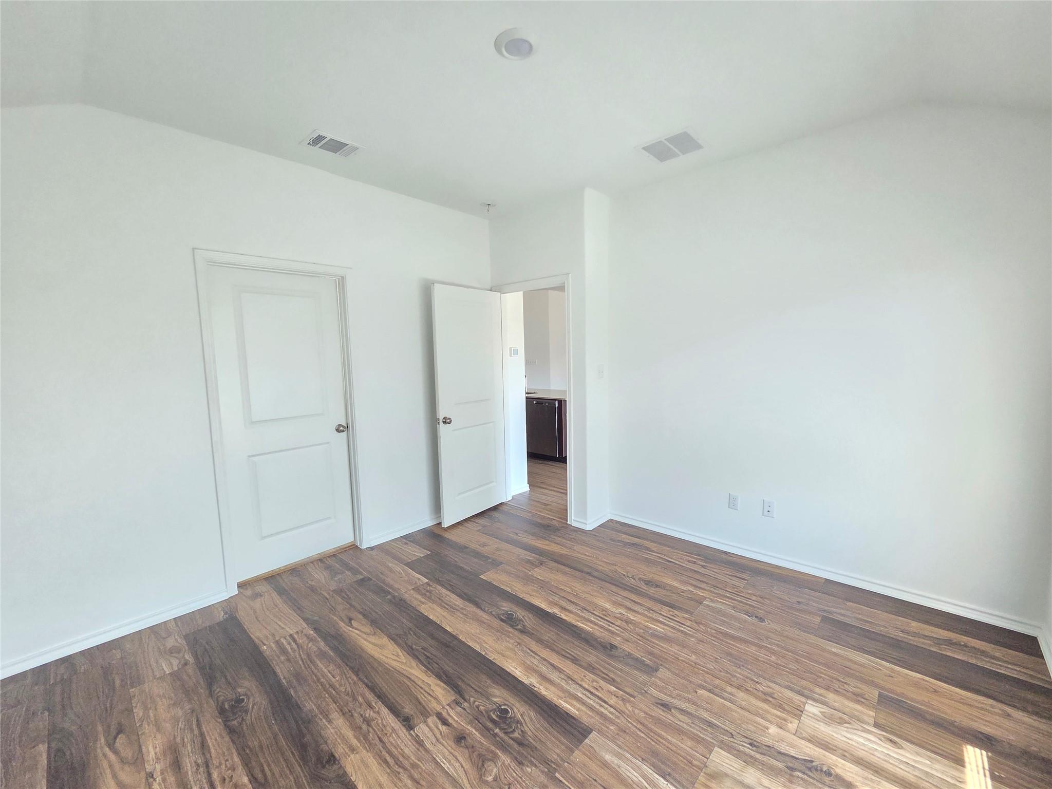 3305 Dusted Daisey St Property Photo 28