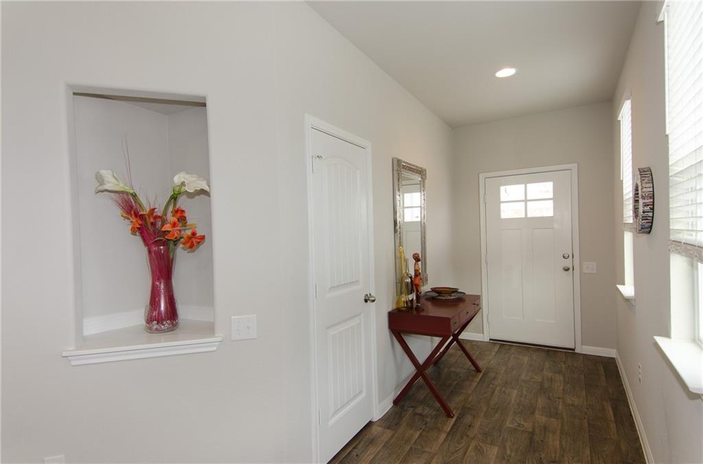 1513 Kandinsky Bnd Property Photo 4