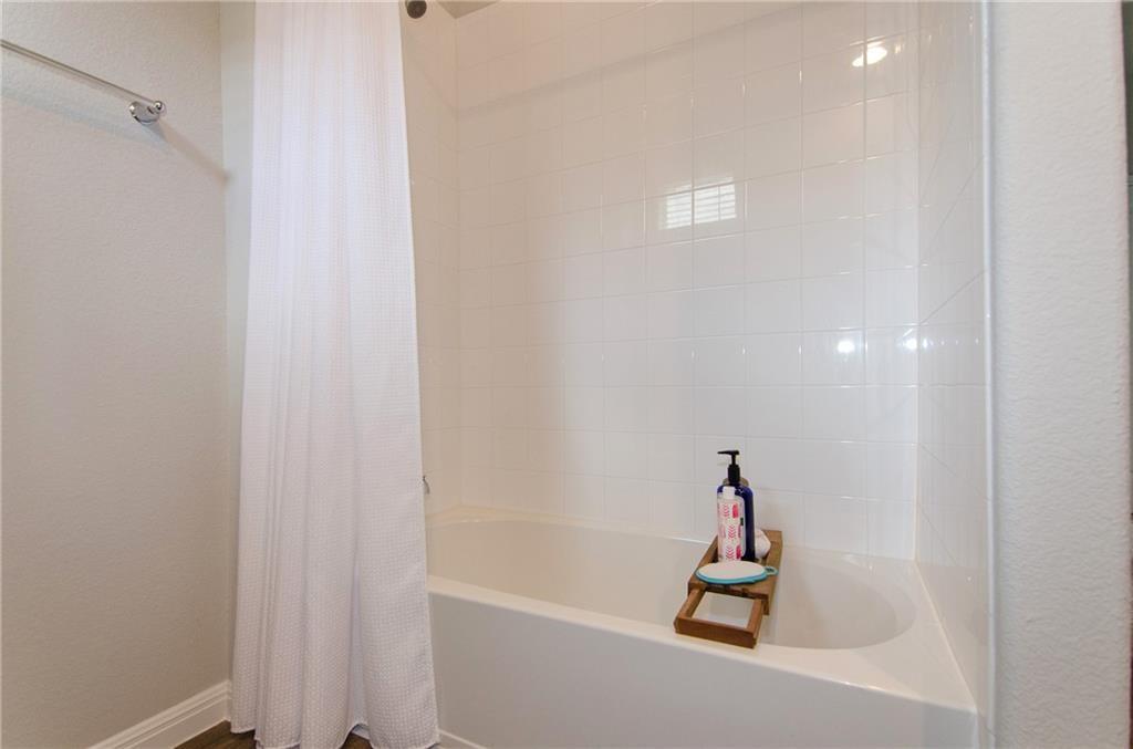 1513 Kandinsky Bnd Property Photo 32