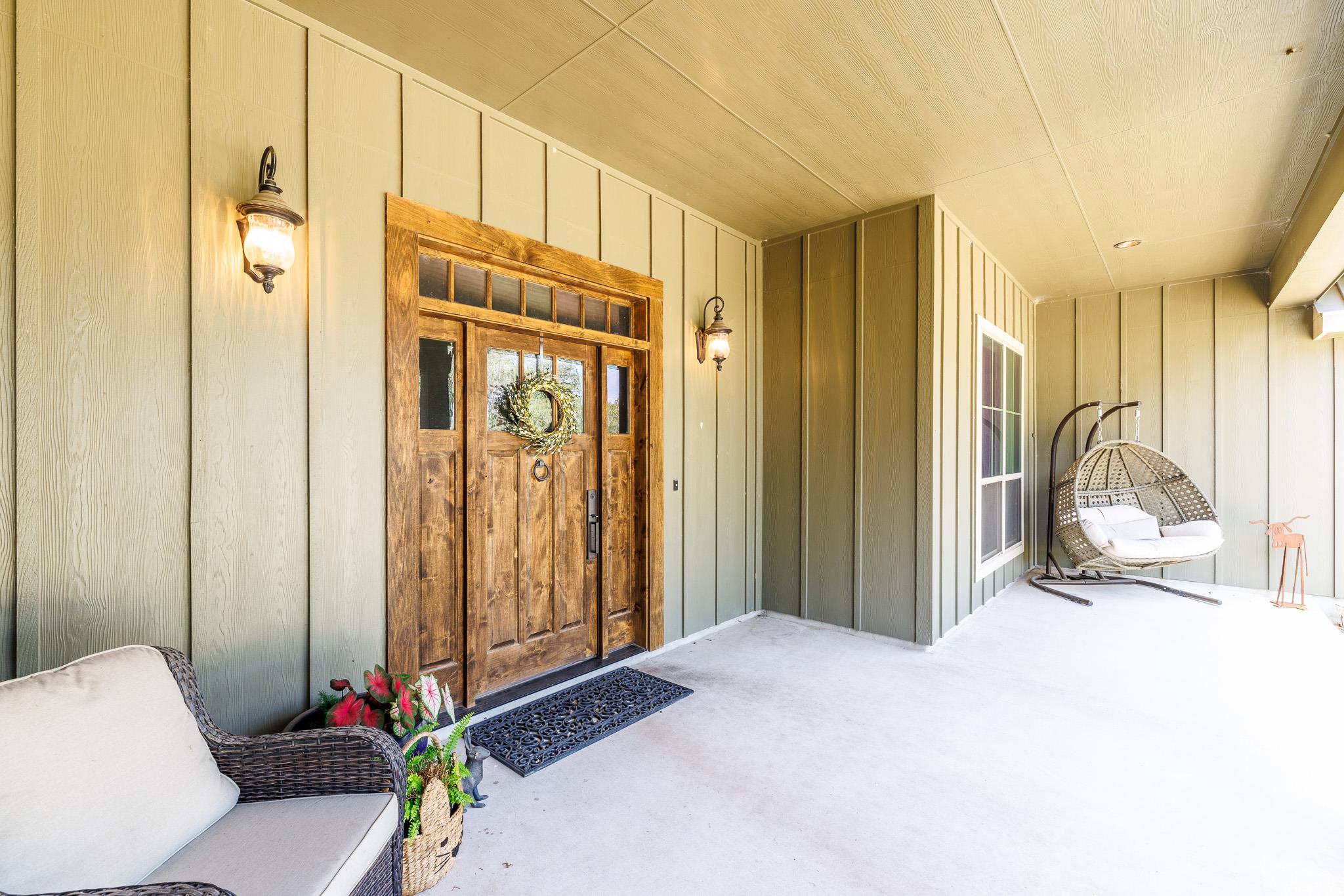 605 Fm 1682 None Property Photo 2