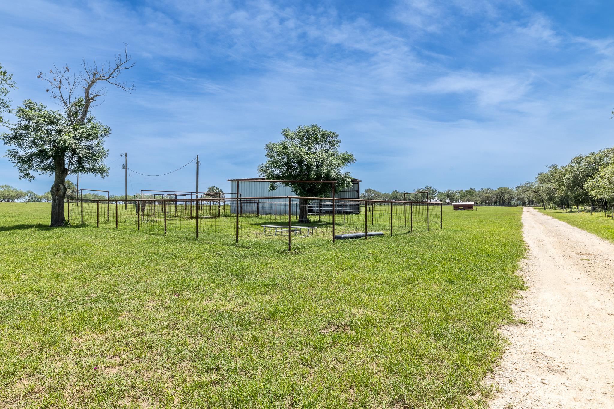 605 Fm 1682 None Property Photo 29