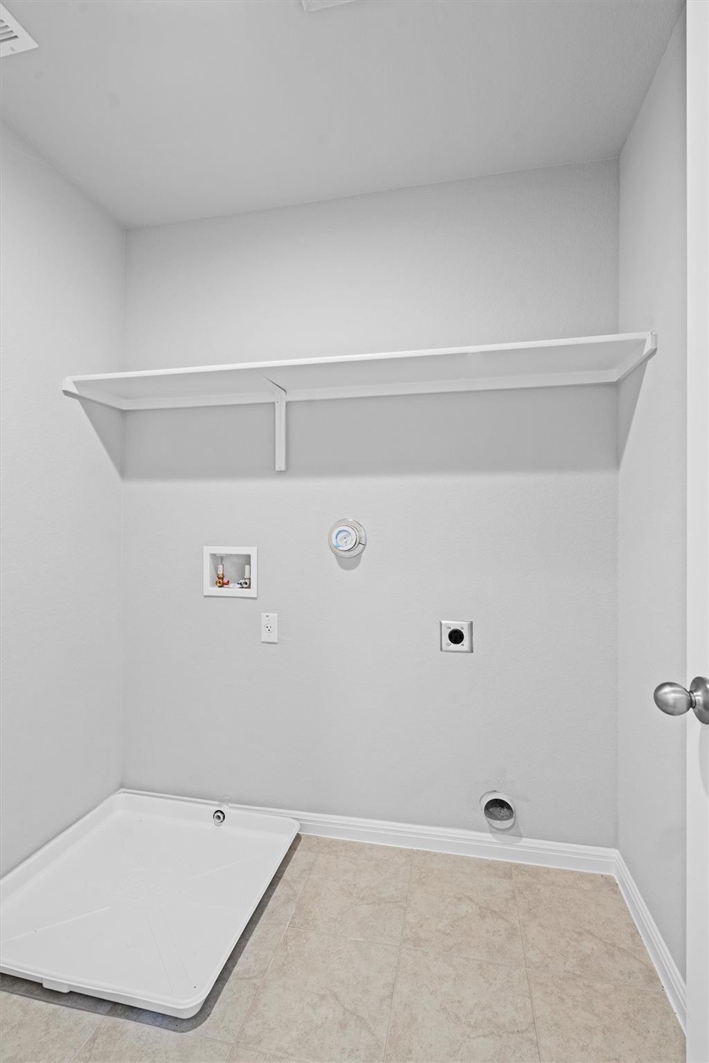 453a Gaida Loop Property Photo 6