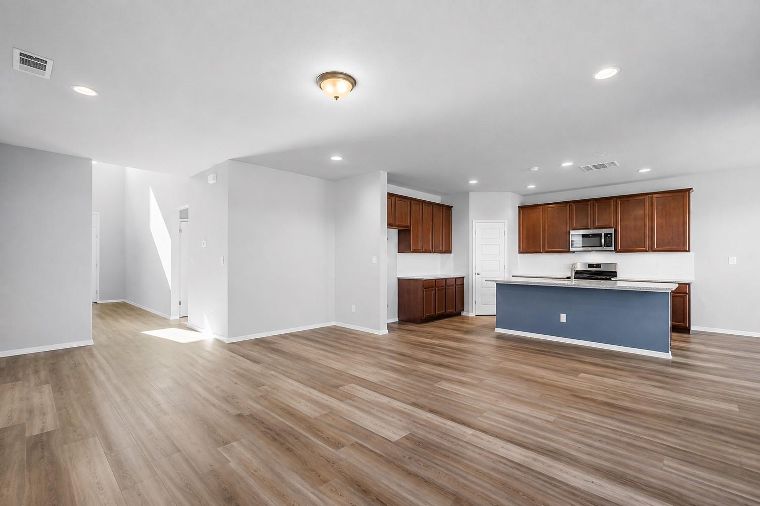 453a Gaida Loop Property Photo 7