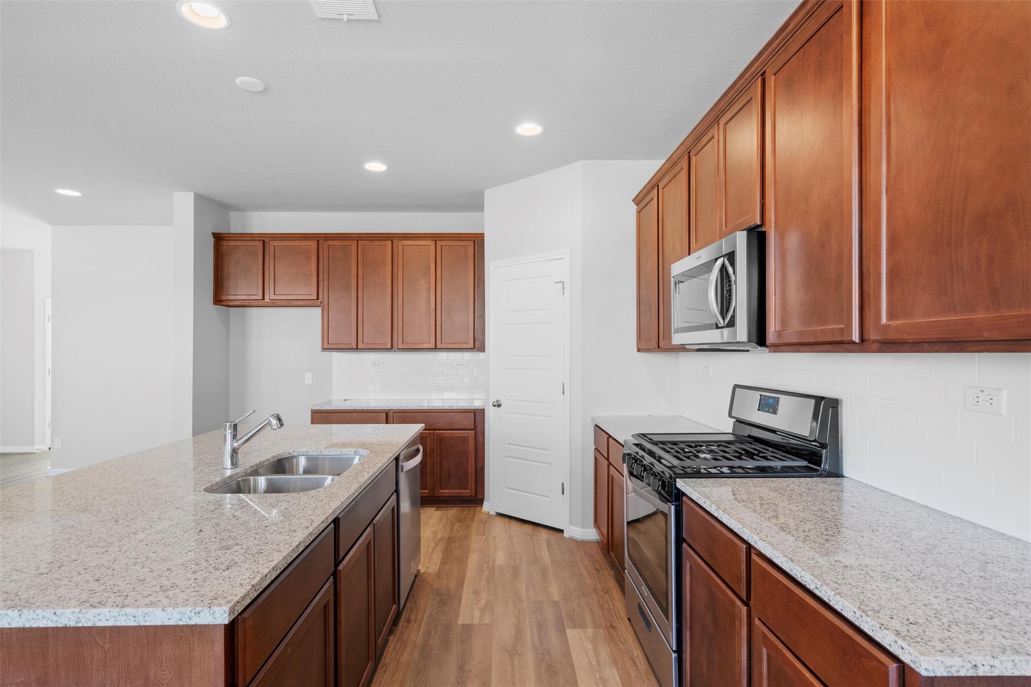 453a Gaida Loop Property Photo 30