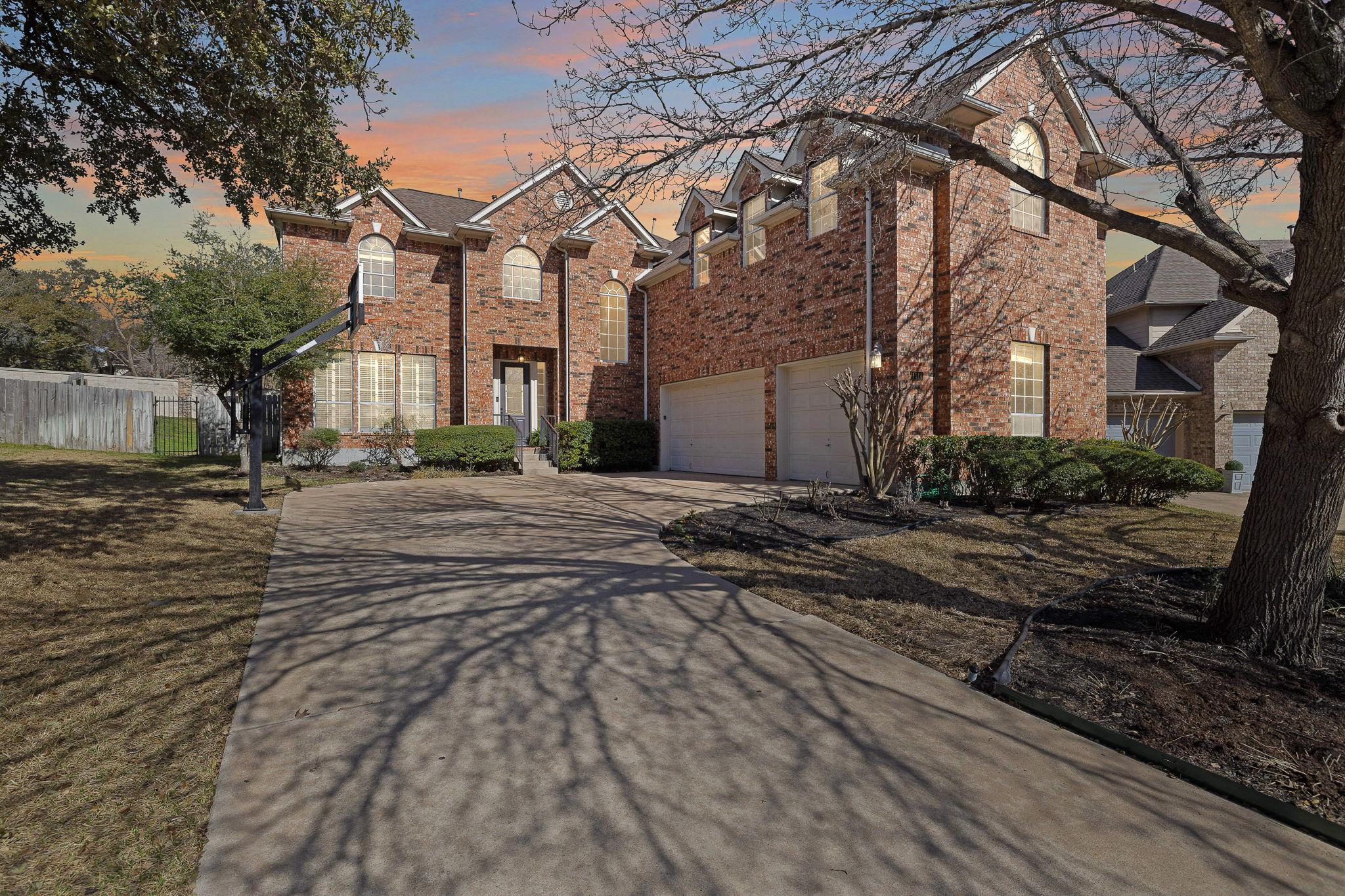 1914 Mulligan Dr Property Photo