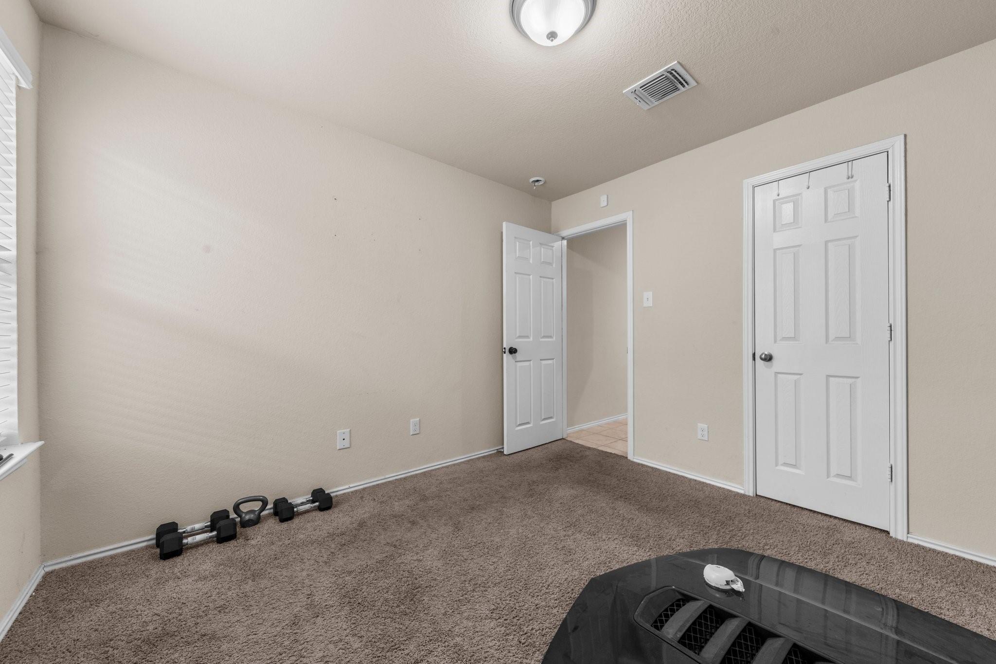 5805 Amelia Earhart Blvd Property Photo 15