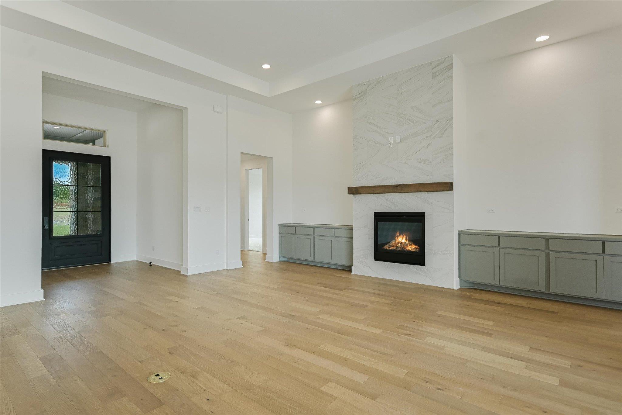 624 Harrison Matthew Ln Property Photo 7