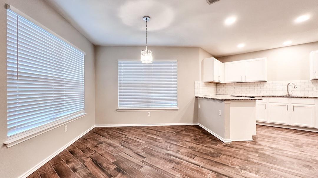 400 Catumet Dr Property Photo 7