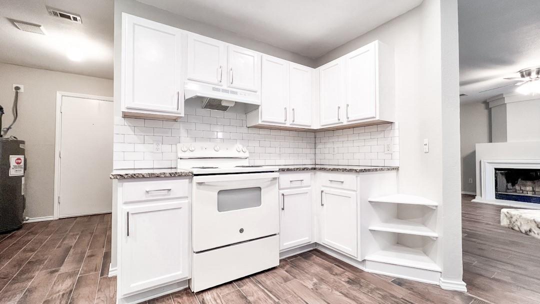 400 Catumet Dr Property Photo 11