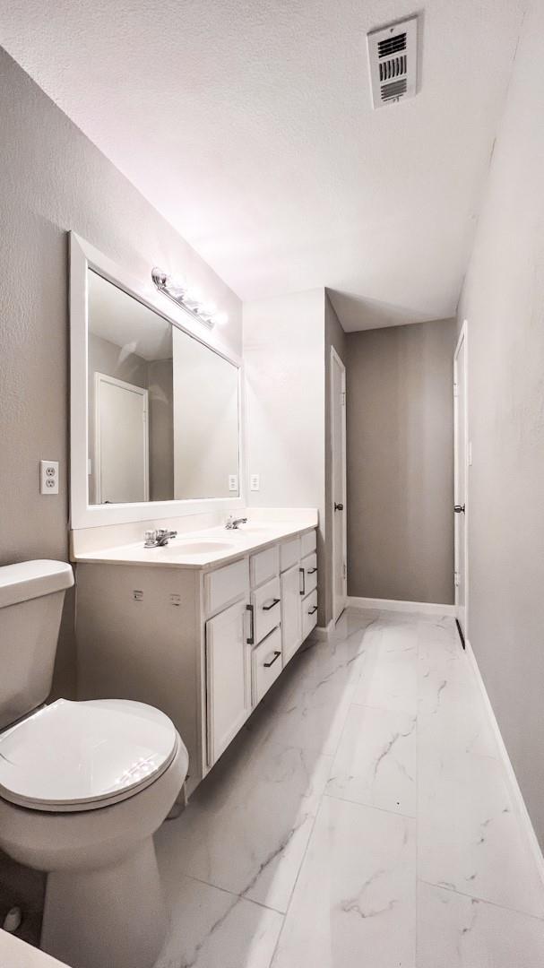 400 Catumet Dr Property Photo 14
