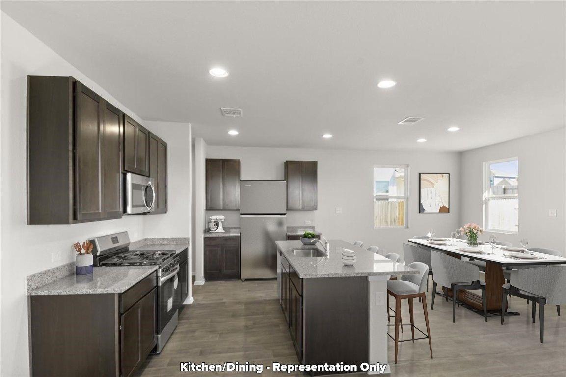 142 Linnet Ln Property Photo 4